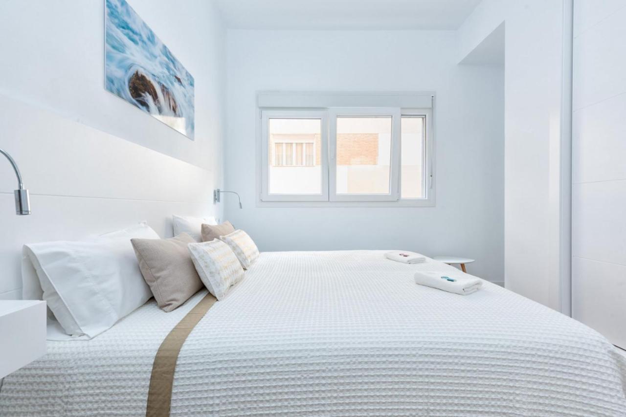 Pinzon Apartment In Malaga By Solaga Holiday Homes エクステリア 写真